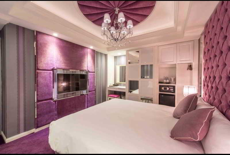 Royal Rose Hotel Zhongshan Taipé Exterior foto